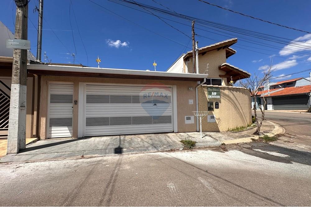 Casa - Venda - Bragança Paulista , São Paulo - WhatsApp Image 2025-10-24 at 1.jpeg - Fachada - 690041112-7