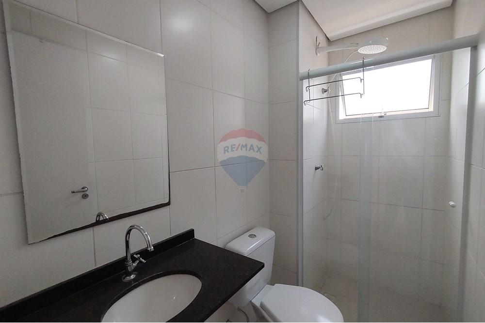 Apartamento para alugar com 2 quartos, 74m² - Foto 13