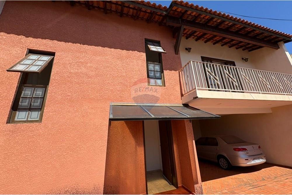 Casa - Venda - Bragança Paulista , São Paulo - WhatsApp Image 2025-09-26 at 20.36.21 (4).jpeg - Fachada - 690041001-222