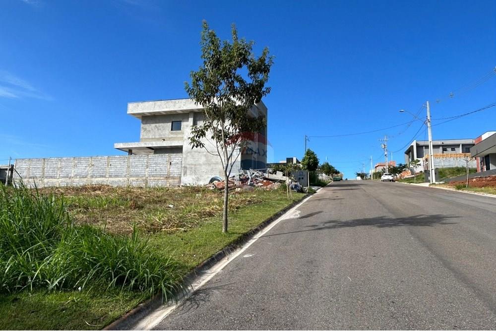 Terreno - Venda - Bragança Paulista , São Paulo - 1303.jpg - 690041085-64