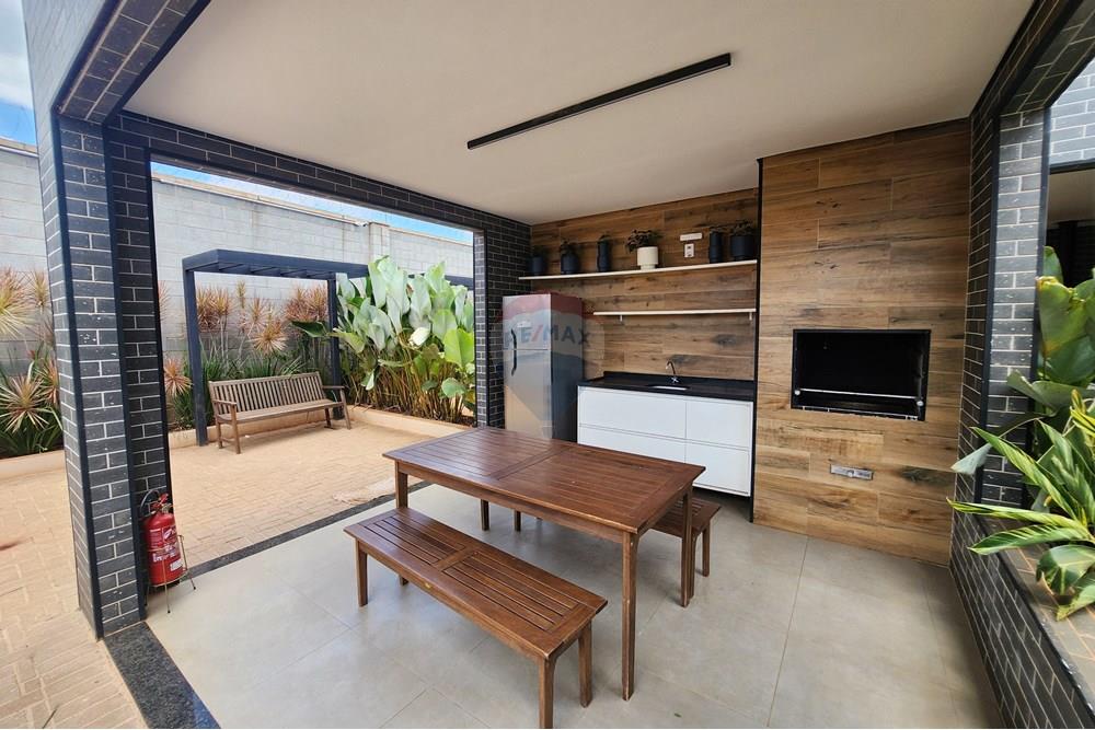 Casa à venda com 2 quartos, 62m² - Foto 18