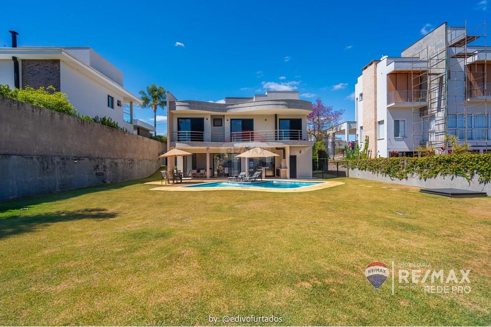 Casa - Venda - Vinhedo , São Paulo - EDI09774EDIVO FURTADO SILVA - RG98002306022 SSPCE - DEYSE MURATA - TOSCANA - REMAX REDE PRO - 690541036-129.jpg - 690541036-129