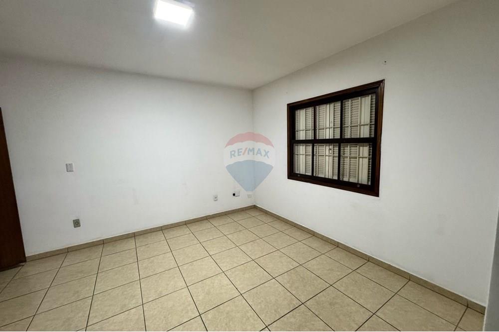 Casa Comercial - Alugar - Bragança Paulista , São Paulo - WhatsApp Image 2025-03-24 at 10.37.33.jpeg - 690041127-26