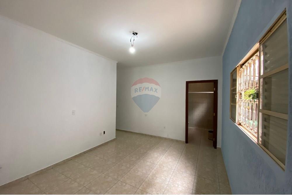 Sobrado - Venda - Bragança Paulista , São Paulo - WhatsApp Image 2025-06-12 at 15.58.18 - Copia.jpeg - 690141096-27