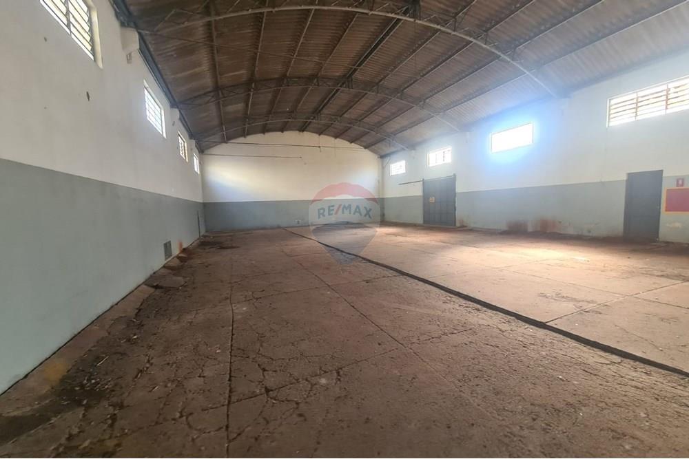 Depósito-Galpão-Armazém para alugar, 600m² - Foto 3