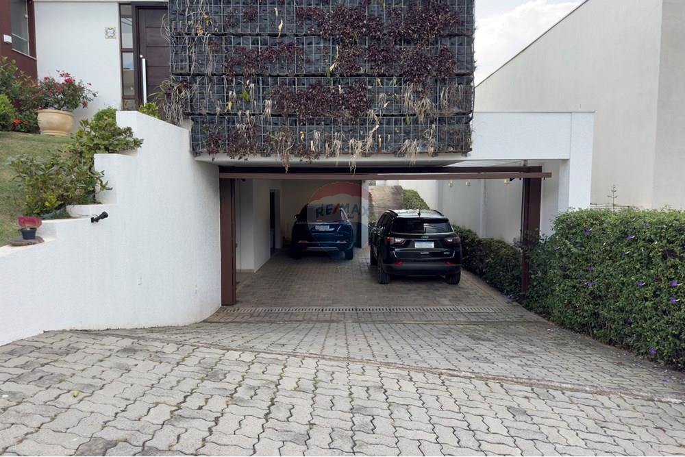 Casa de Condomínio - Alugar - Atibaia , São Paulo - 31.jpg - Garagem - 690921044-70