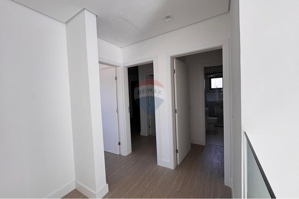 Casa de Condomínio - Alugar - Bragança Paulista , São Paulo - WhatsApp Image 2025-06-02 at 13.22.56 (2).jpeg - 690041052-94