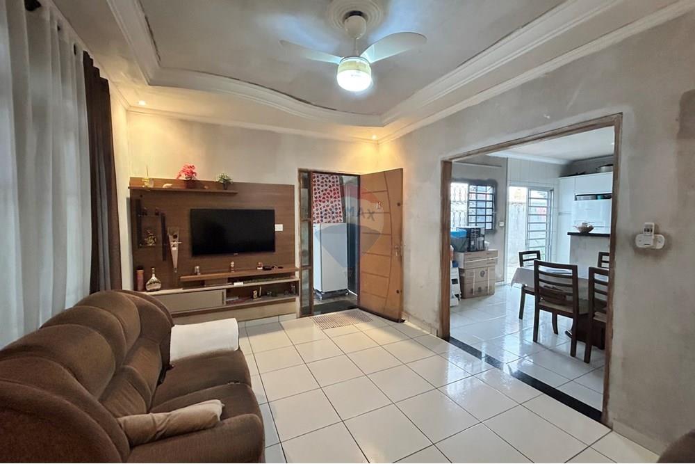 Casa - Venda - Americana , São Paulo - Casa com 2 quartos à venda no Morada do Sol em AmericanaSP – 133,43m² de área construída e 150m² de terreno com a REMAX AZZO4.JP - Sala de estar - 690231077-22