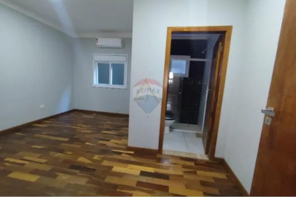 Casa de Condomínio - Venda - Santana de Parnaíba , São Paulo - Opera Instantâneo_2025-02-07_165919_sp.olx.com.br.jpg - 690951038-2