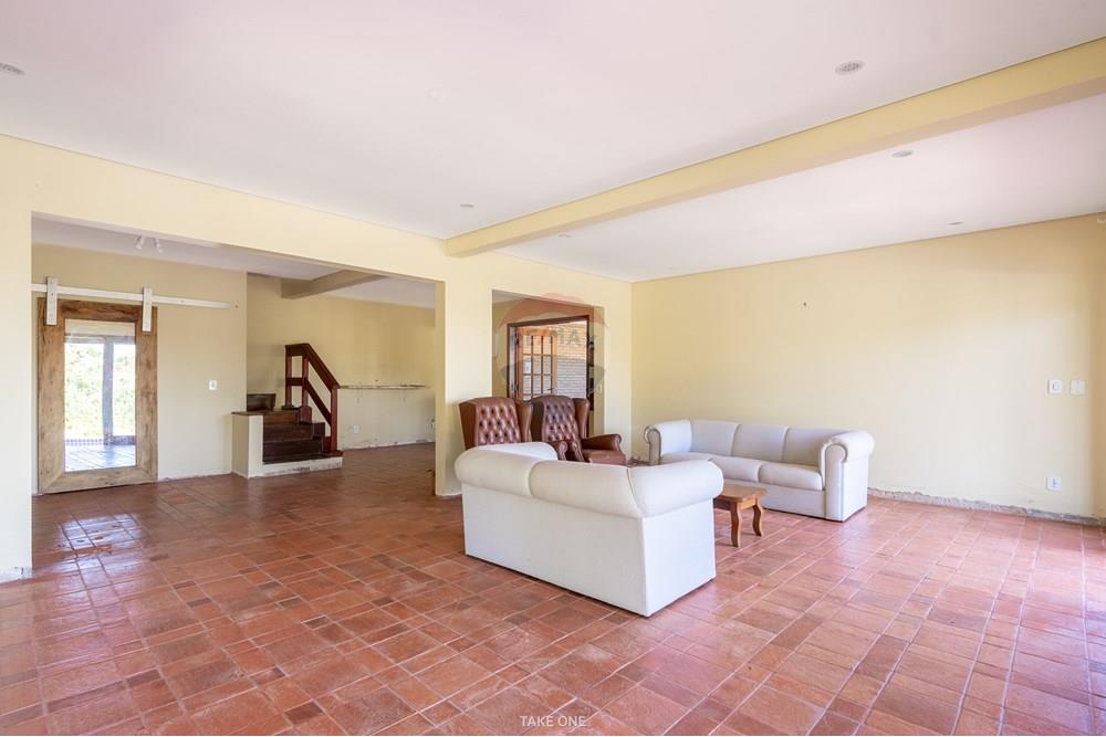 Casa de Condomínio - Venda - Vinhedo , São Paulo - 17 escada.jpg - 690941009-101