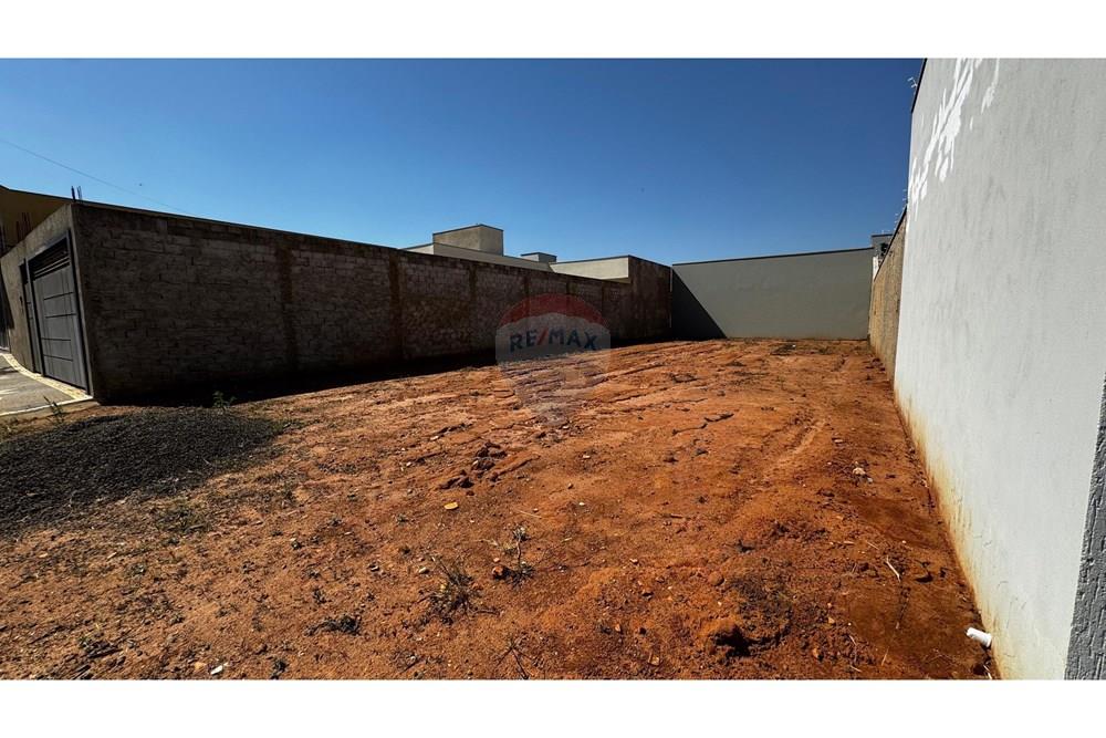 Terreno - Venda - Araras , São Paulo - 17fb8f44-d9ef-4430-b488-5a02b4844d42.jpg - 690691016-268