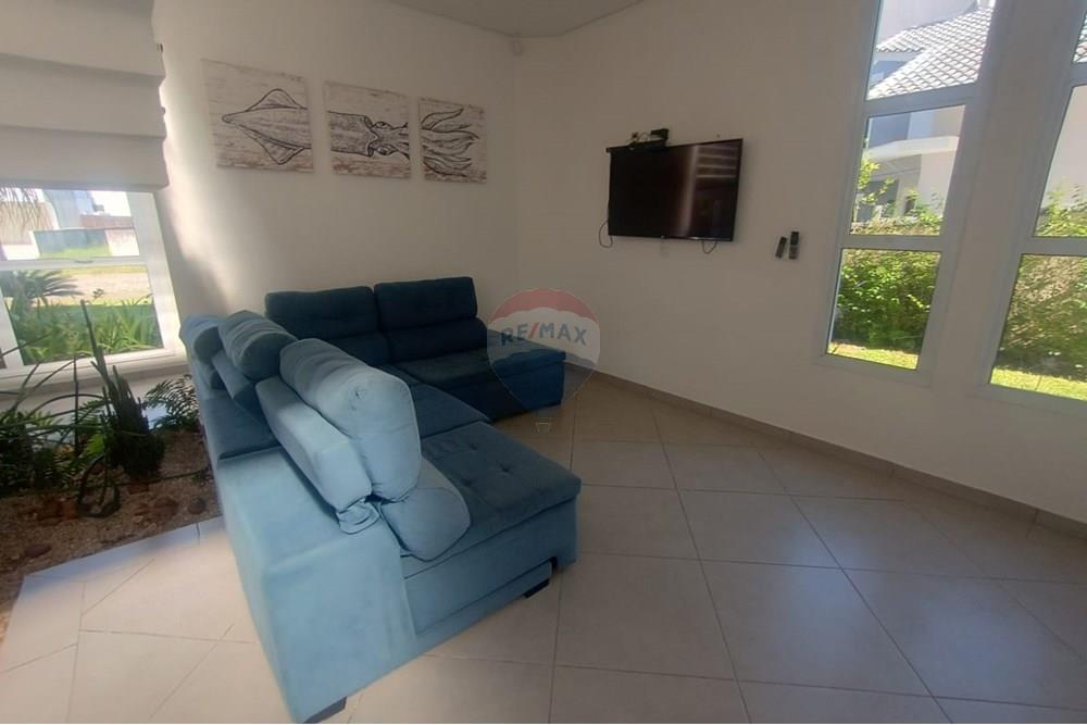 Casa - Venda - Bertioga , São Paulo - casa-com-6-suítes_a-venda-no-Indaiá-Bertioga-remax-690341032-30-corretor-Edivaldo-Santos-foto061.jpg - Sala - 690341032-30