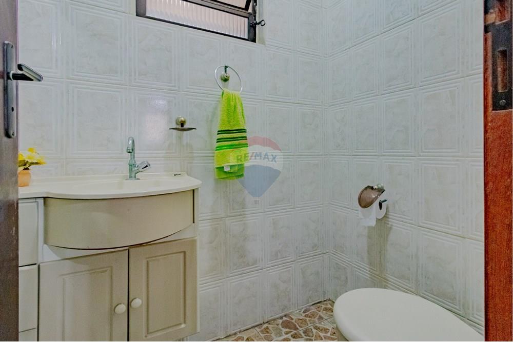 Casa de Condomínio - Venda - Bom Jesus dos Perdões , São Paulo - RVIV-52.jpg - Banheiro - 690471058-47