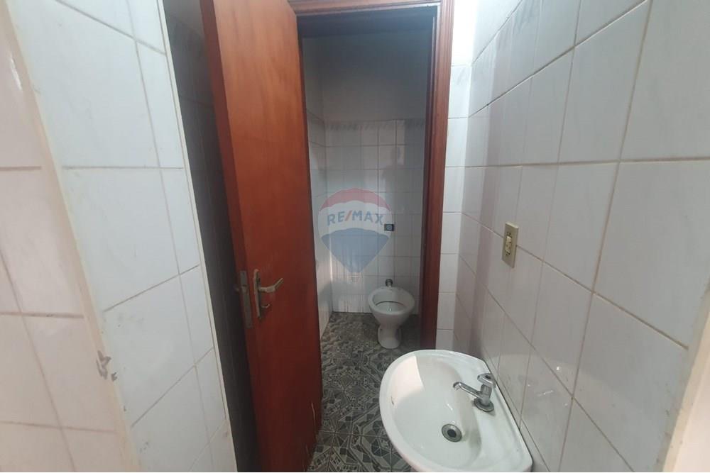 Cj. Comercial/ Sala - Alugar - Hortolândia , São Paulo - Banheiros 1.jpg - 690531104-30