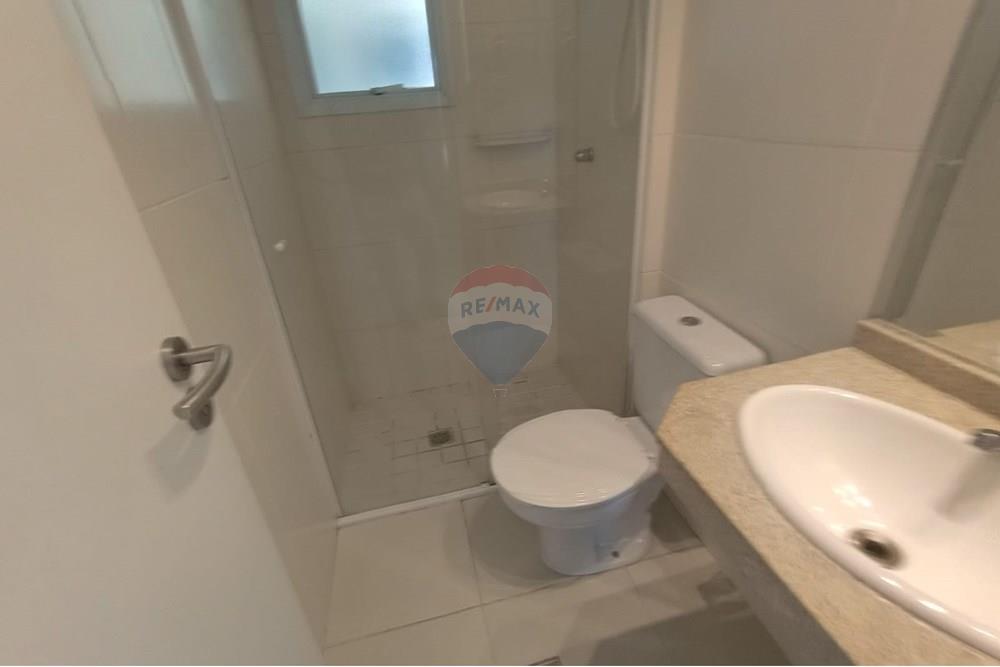 Apartamento - Venda - Bertioga , São Paulo - apartamento-pe-na-areia-com-3-quartos_a-venda-no-Indaia-Bertioga-remax-690341032-28-corretor-Edivaldo-Santos-foto08.jpg - Banheiro - 690341032-29