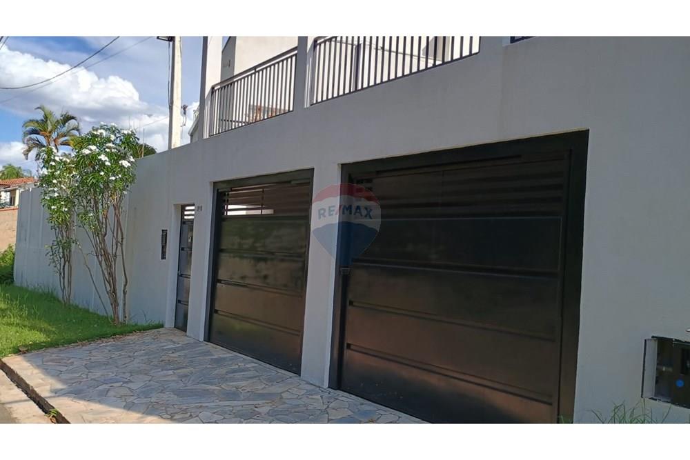 Casa, 3 quartos, 256 m² - Foto 2