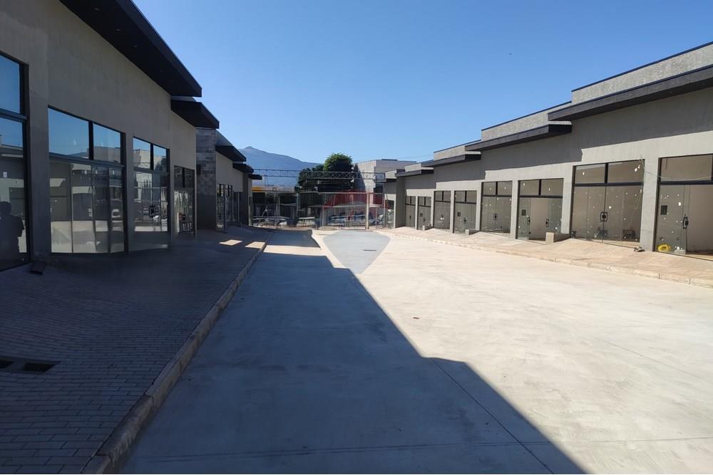 Cj. Comercial/ Sala - Alugar - Atibaia , São Paulo - IMG-20250305-WA0865.jpg - 690471100-123