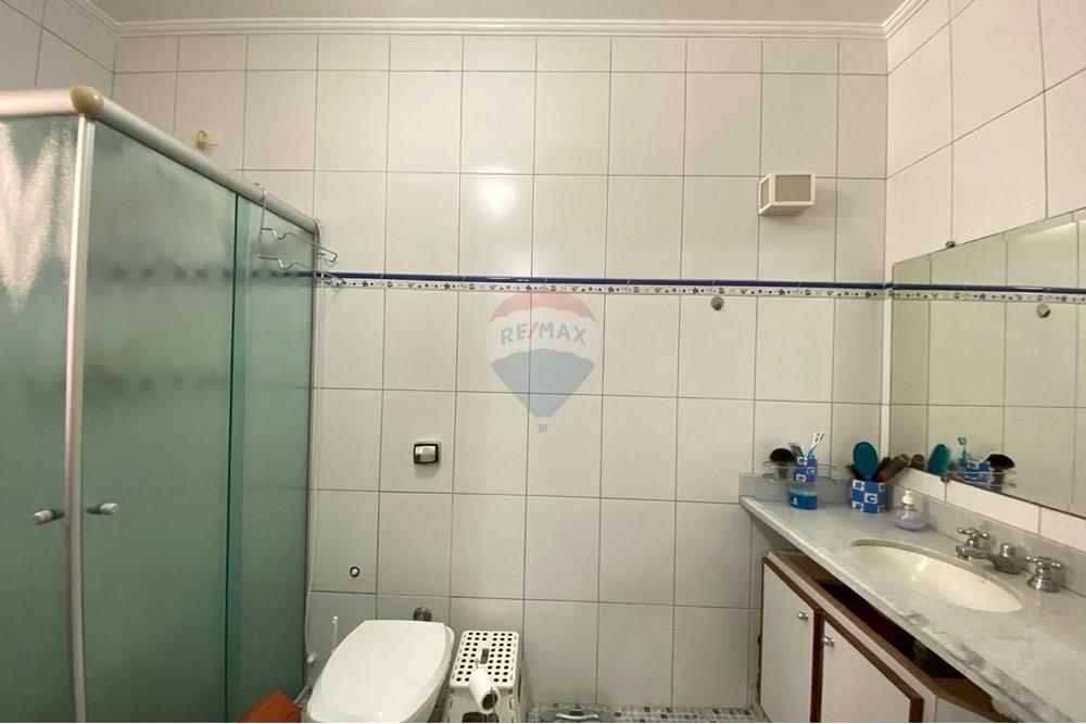 Chácara / Sítio / Fazenda - Venda - Serra Negra , São Paulo - WhatsApp Image 2025-06-01 at 13.21.15 (2).jpeg - Banheiro - 690291077-211