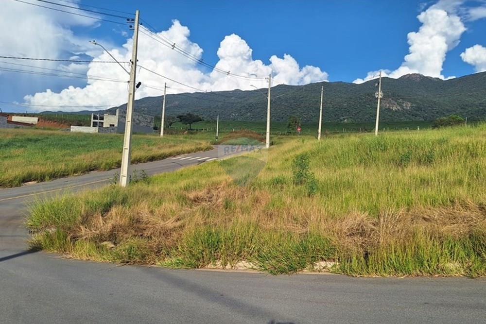 Terreno - Venda - Vargem , São Paulo - 0b37f1ea-5c59-4303-bfa0-45cc899be152.jpg - 690041126-3