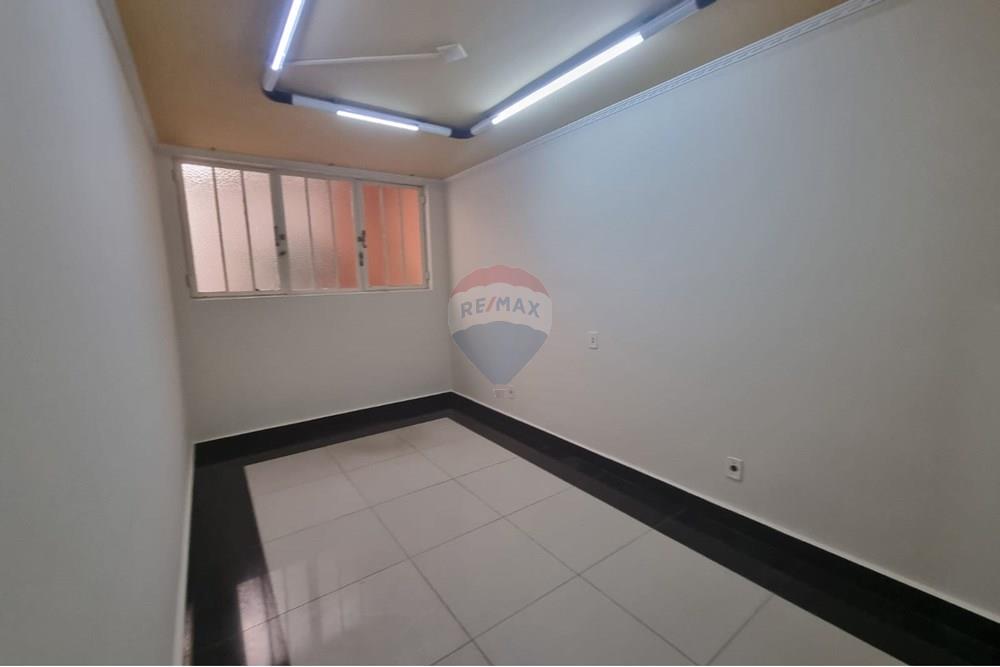 Casa Comercial - Alugar - Bragança Paulista , São Paulo - Imagem do WhatsApp de 2025-02-27 à(s) 16.38.02_948fcc97.jpg - 690041051-34