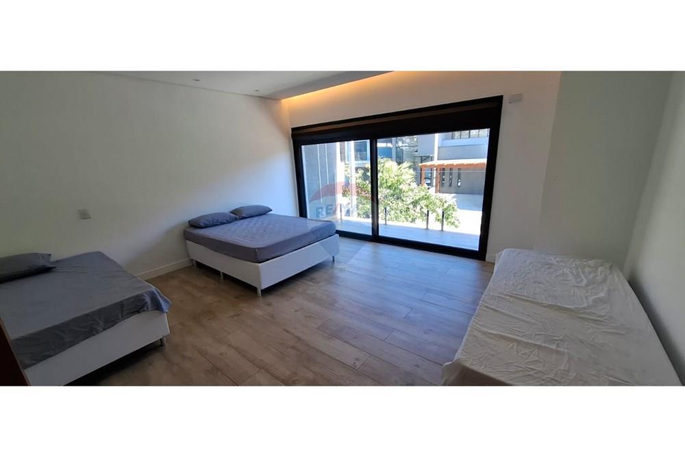 Casa de Condomínio - Alugar - Atibaia , São Paulo - a328e2fd-dd4f-4949-ab5c-72a86ed22318.jpg - Quarto de família - 690471111-78