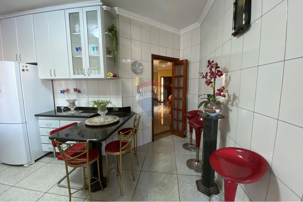 Casa - Venda - Americana , São Paulo - BAD94225-D504-44C4-ACF3-E4786EFA988B.JPG - Cozinha - 690231025-222