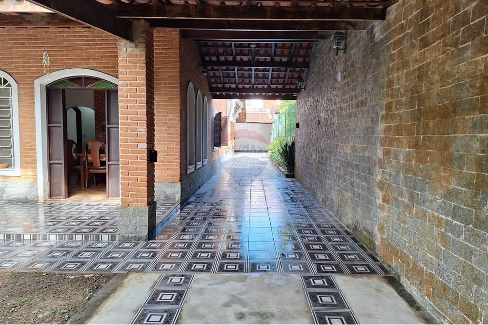 Casa - Venda - Bertioga , São Paulo - casa-com-3-quartos-edicula-a-venda-no-indaia -bertioga-remaxvistalinda-690341014-17-corretora-paulajacometti-FOTO-10-FOTO 39.jpe - Garagem - 690341014-17