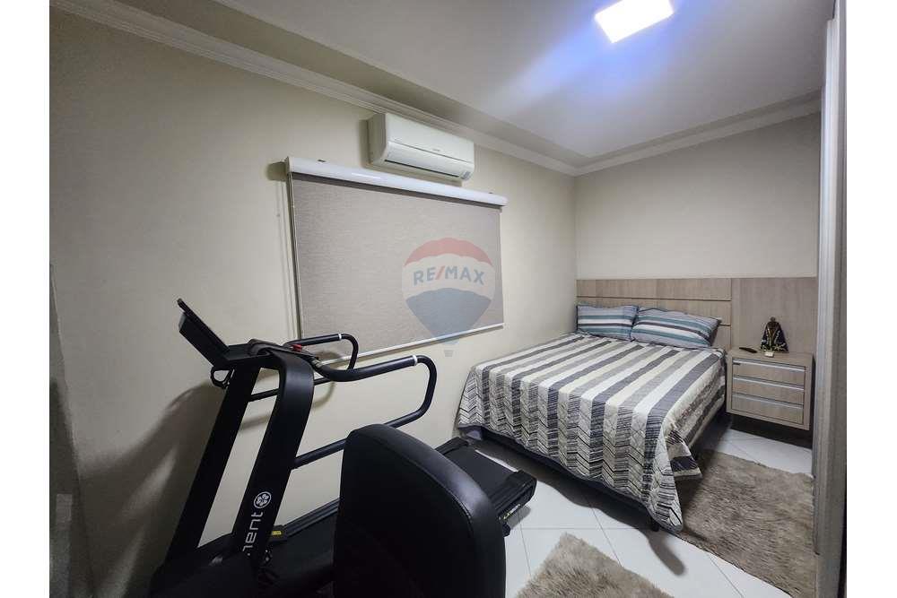 Casa à venda com 2 quartos, 117m² - Foto 30