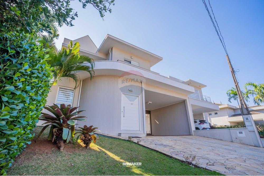 Casa de Condomínio - Venda - Valinhos , São Paulo - foto frente da casa 3.jpg - 690681163-3