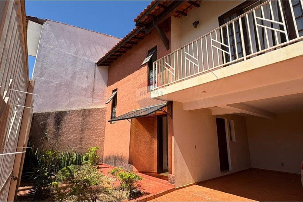 Casa - Venda - Bragança Paulista , São Paulo - WhatsApp Image 2025-09-26 at 20.36.21 (2).jpeg - Fachada - 690041001-222