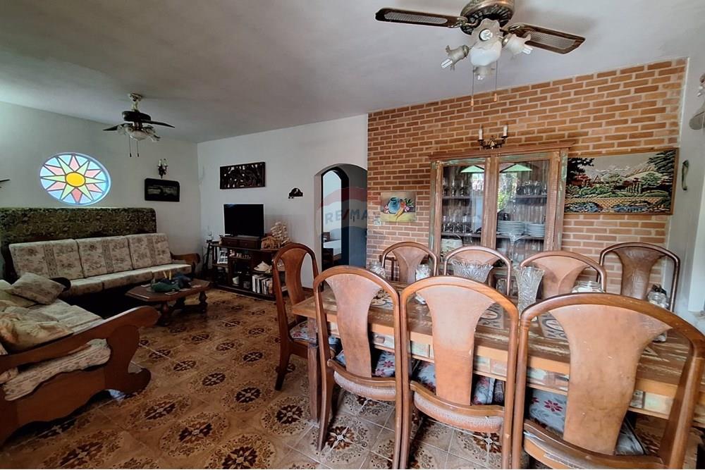 Casa - Venda - Bertioga , São Paulo - casa-com-3-quartos-edicula-a-venda-no-indaia -bertioga-remaxvistalinda-690341014-17-corretora-paulajacometti-FOTO 2 SALA.jpeg - Sala de jantar - 690341014-17