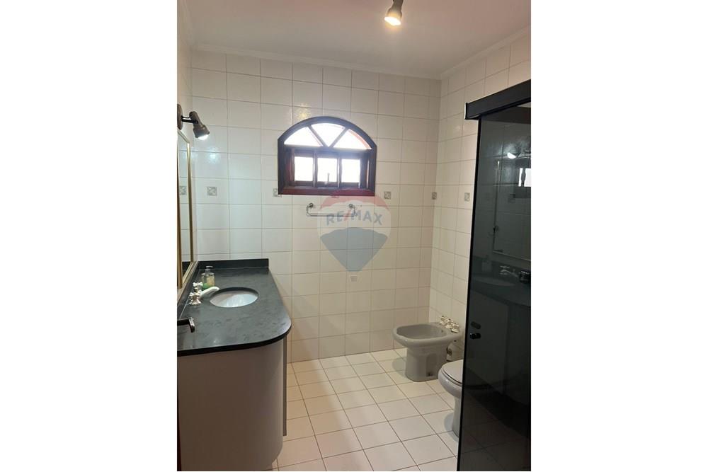 Casa de Condomínio - Alugar - Atibaia , São Paulo - ca4678d7-bc32-4191-b701-6130fc1f83c7.jpeg - 690471015-893