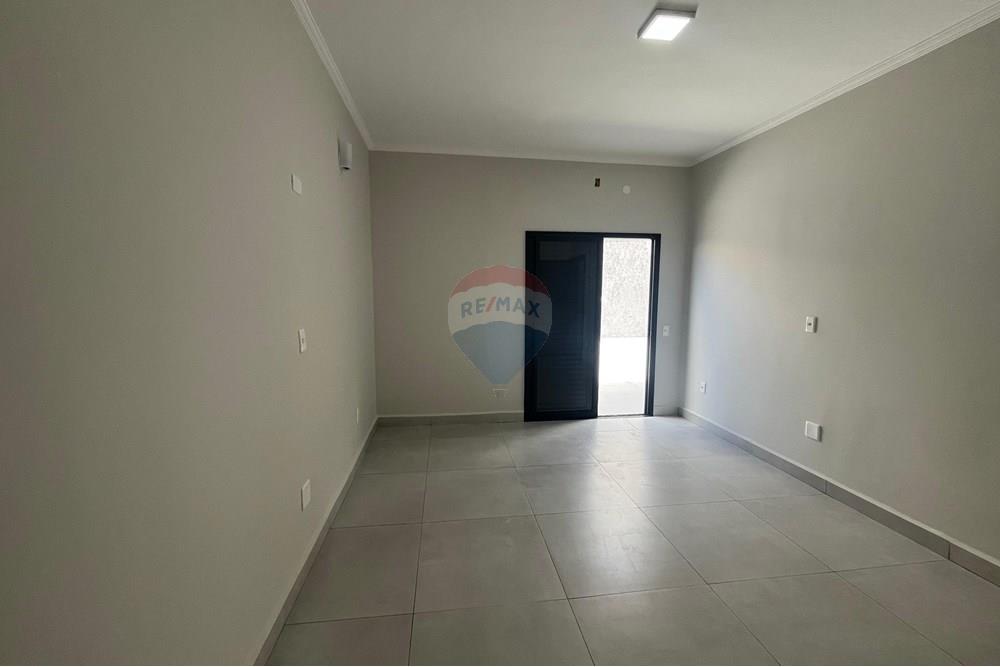 Casa - Alugar - Bragança Paulista , São Paulo - WhatsApp Image 2025-10-20 at 18.05.03.jpeg - 690041160-15