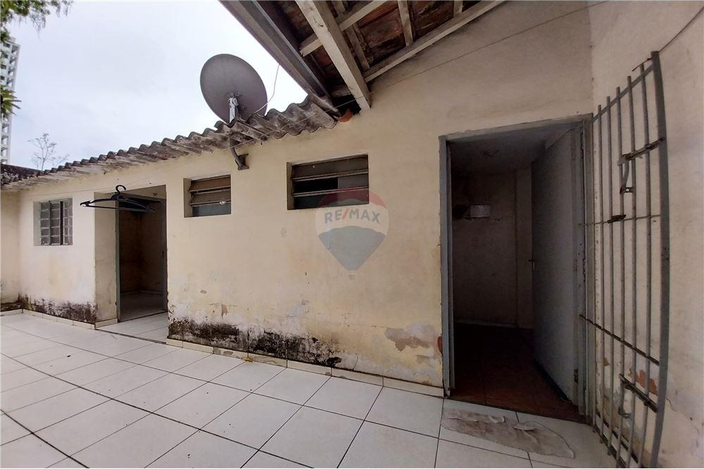 Casa - Venda - Piracicaba , São Paulo - Quintal com vista da edícula  - Quintal - 690781032-400