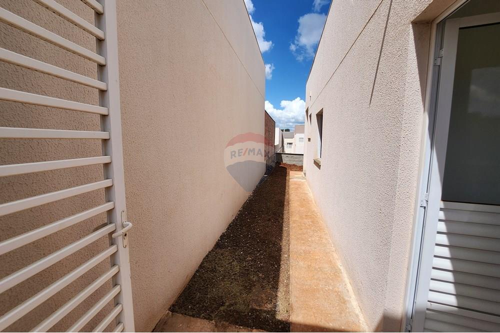 Casa à venda com 2 quartos, 62m² - Foto 52