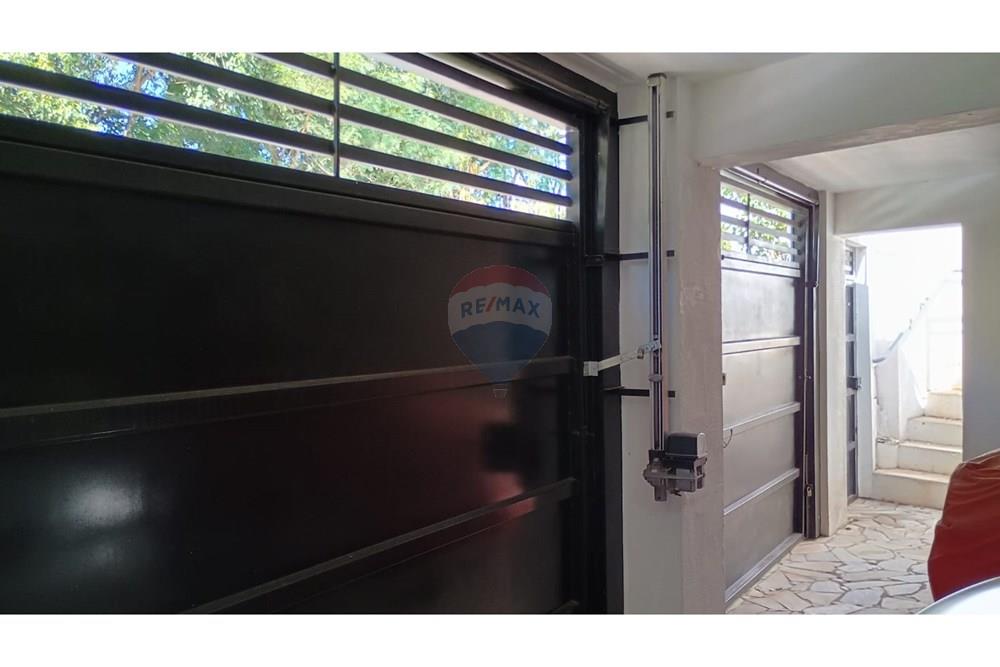 Casa, 3 quartos, 256 m² - Foto 3