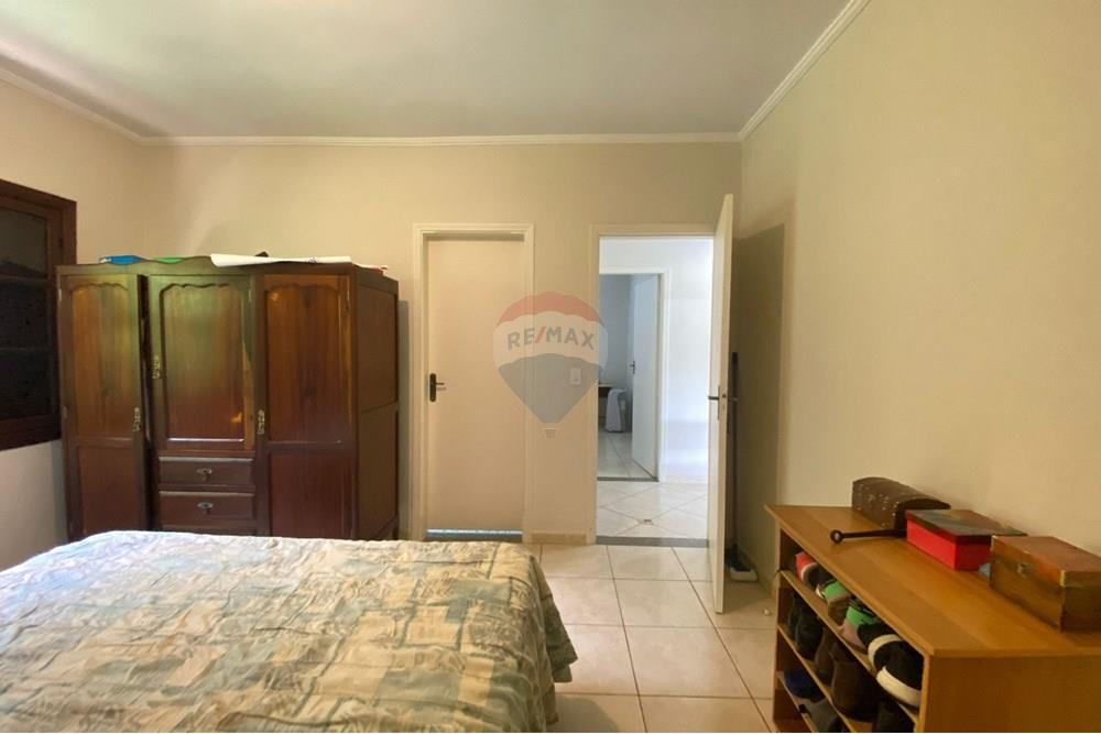 Chácara / Sítio / Fazenda - Venda - Serra Negra , São Paulo - WhatsApp Image 2025-06-01 at 13.21.14.jpeg - Quarto de família - 690291077-211