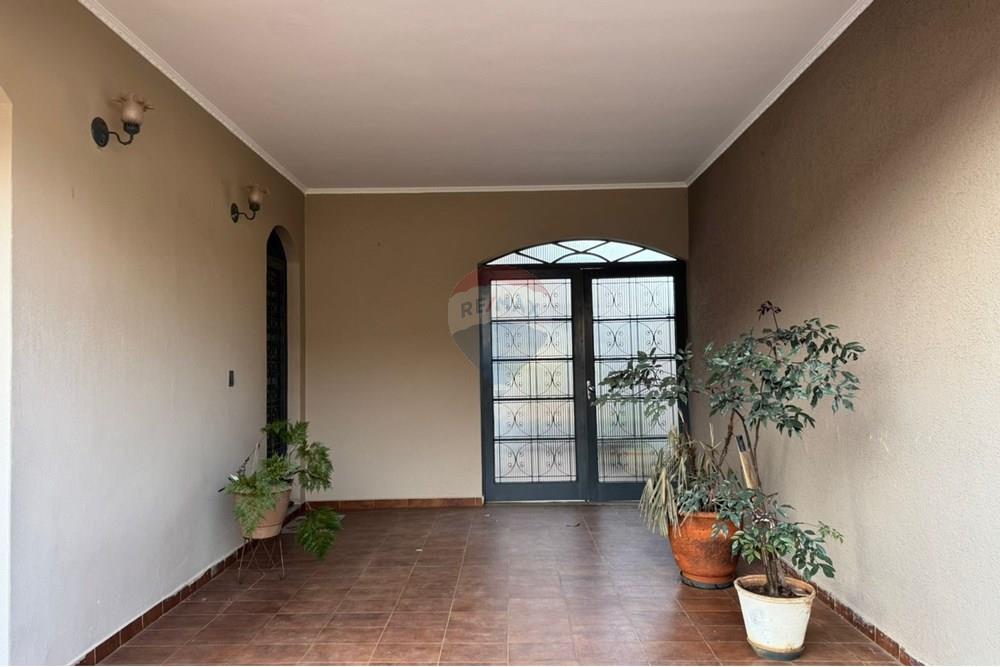 Casa - Venda - Itapira , São Paulo - WhatsApp Image 2025-10-13 at 15.09.57.jpeg - Garagem - 690291093-1