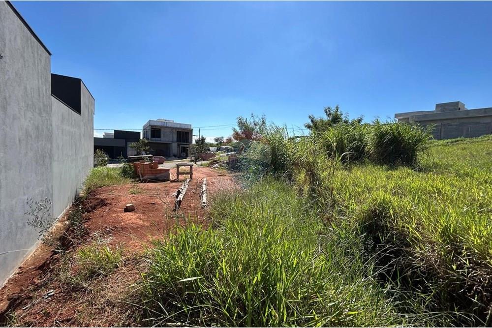 Terreno - Venda - Bragança Paulista , São Paulo - 1207.jpg - 690041085-63