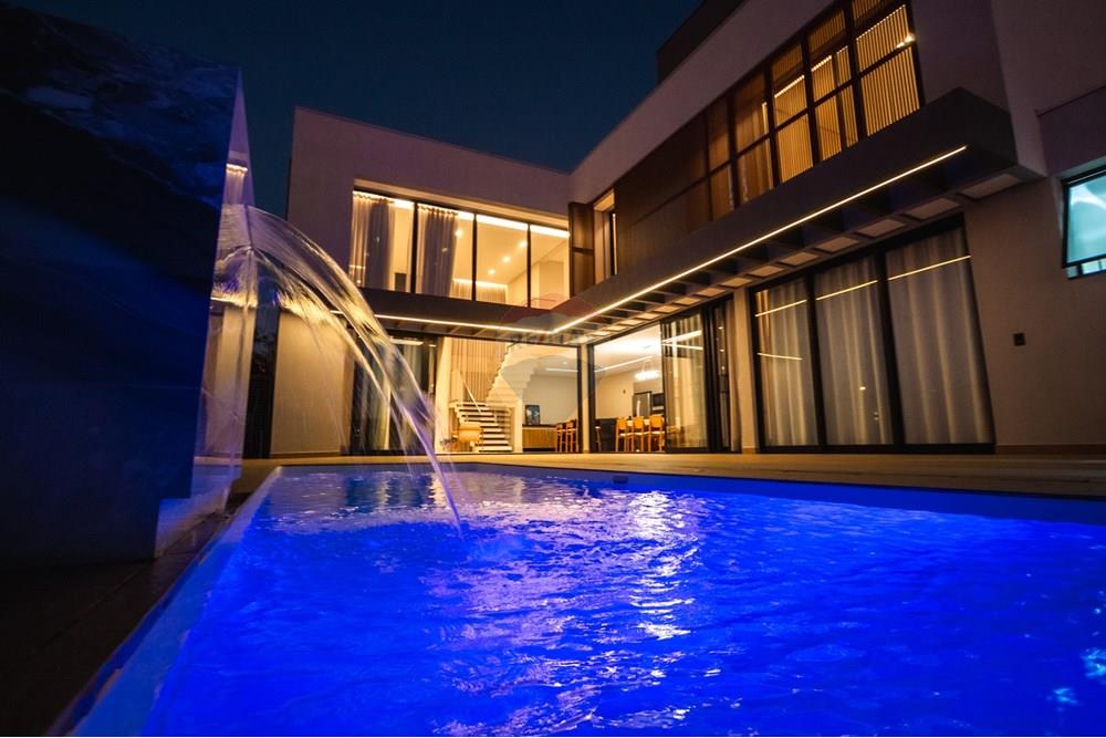 Casa de Condomínio - Venda - Salto , São Paulo - IMG_6014.jpg - Quintal - 690471117-2