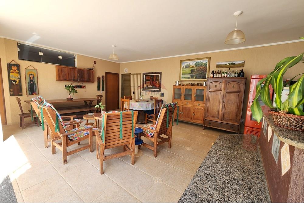 Sobrado - Venda - Araraquara , São Paulo - Fotos casa Miguel10.jpg - 690151059-24