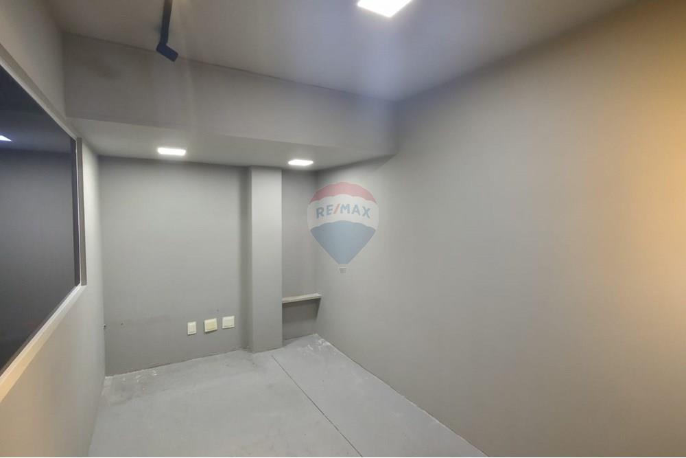 Ponto Comercial/ Loja - Alugar - Jundiaí , São Paulo - PHOTO-2025-10-31-17-48-29 (3).jpg - Sala - 690591052-28