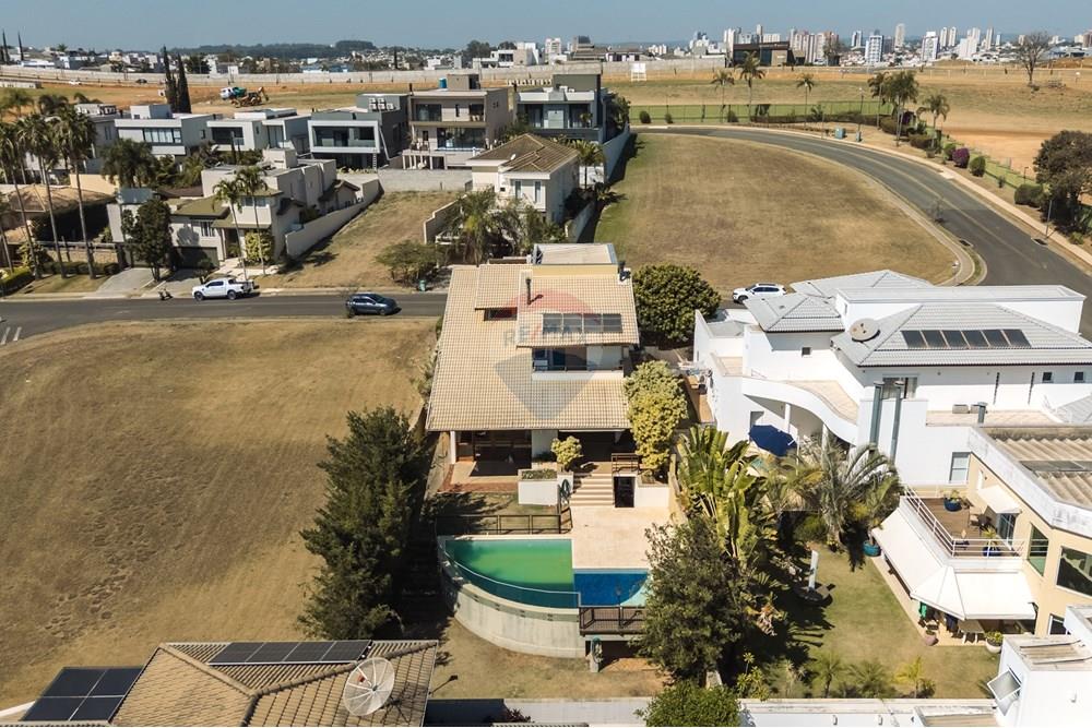 Casa de Condomínio - Venda - Indaiatuba , São Paulo - 1a drone vista superior quintal horiz.jpg - Layout aberto - 690471148-7