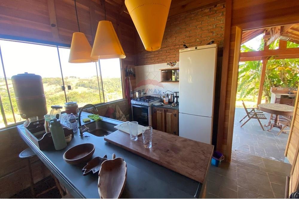 Chácara / Sítio / Fazenda - Venda - Monte Sião , Minas Gerais - WhatsApp Image 2025-07-18 at 18.08.00 (1).jpeg - Cozinha - 690291077-219