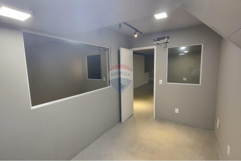 Ponto Comercial/ Loja - Alugar - Jundiaí , São Paulo - PHOTO-2025-10-31-17-48-30 (4).jpg - Sala - 690591052-28