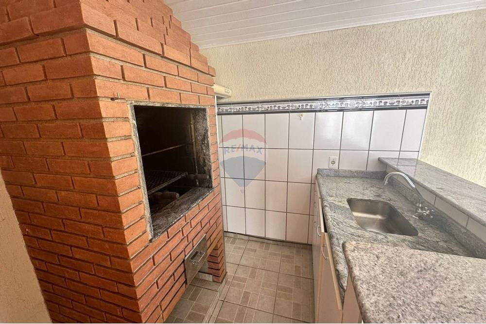 Casa de Condomínio - Alugar - Bragança Paulista , São Paulo - WhatsApp Image 2025-02-03 at 10.44.04 (2).jpeg - 690041127-18