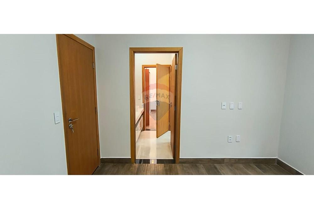 Casa de Condomínio - Alugar - Bragança Paulista , São Paulo - IMG-20250926-WA0310.jpg - 690141110-4