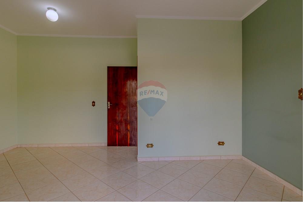 Casa - Venda - Atibaia , São Paulo - RINF-33.jpg - 690921046-43