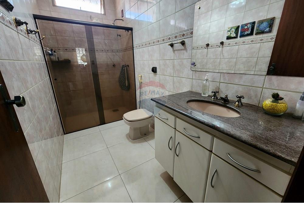 Sobrado - Venda - Araraquara , São Paulo - Fotos casa Miguel35.jpg - 690151059-24