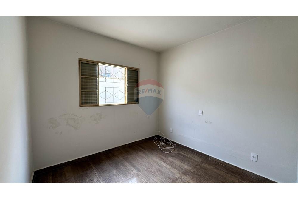 Casa - Venda - Araras , São Paulo - WhatsApp Image 2025-04-26 at 10.44.48.jpeg - 690691098-4